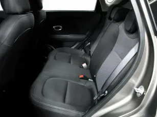 Kia  13