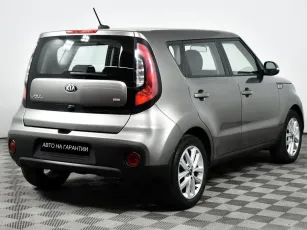 Kia  5