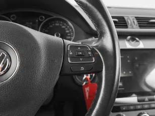 Volkswagen  12