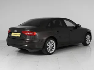 Audi  6