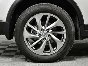 Nissan  7