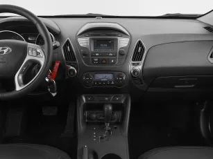 Hyundai  15