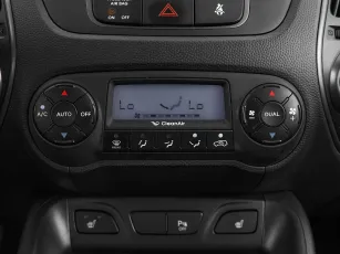 Hyundai  17