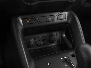 Hyundai  18