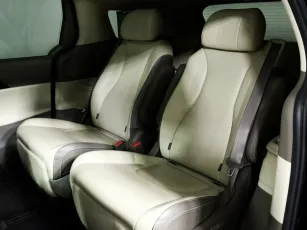 Kia  15