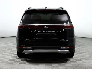 Kia  6