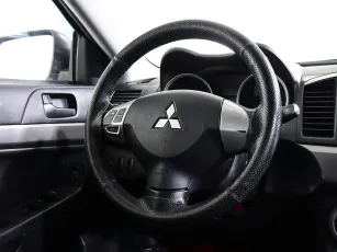 Mitsubishi  14