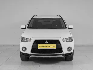 Mitsubishi  2
