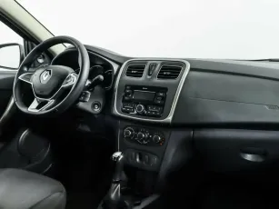 Renault  5