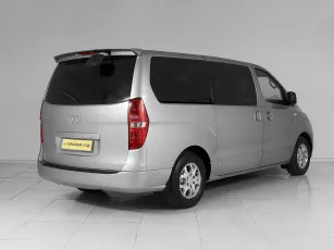 Hyundai  6