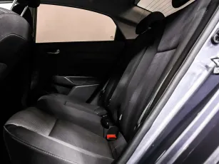 Hyundai  11