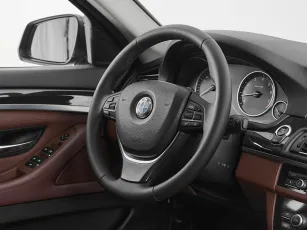 BMW  10