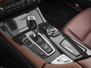 BMW  18