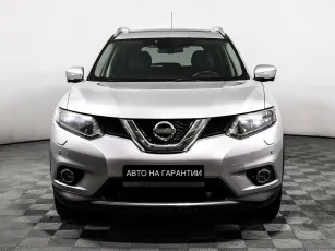 Nissan  2