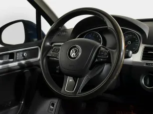 Volkswagen  12