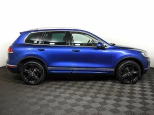 Volkswagen  4