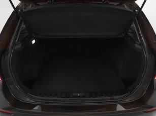 BMW  18
