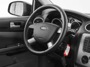 Ford  10
