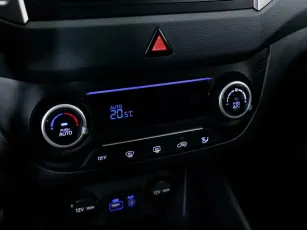 Hyundai  10