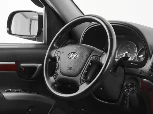 Hyundai  10