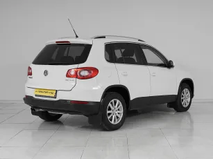 Volkswagen  6
