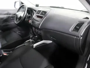 Mitsubishi  5