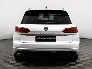 Volkswagen  4