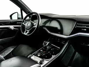 Volkswagen  6