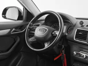 Audi  10
