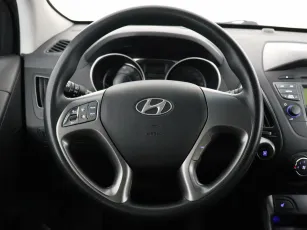 Hyundai  9