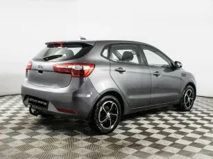Kia  3
