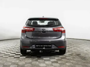 Kia  4