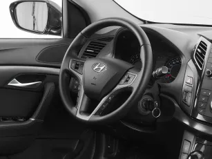 Hyundai  10
