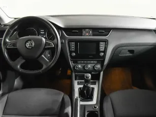 Skoda  10