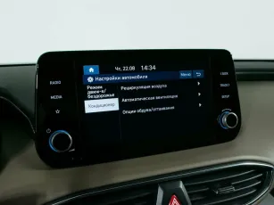 Hyundai  12