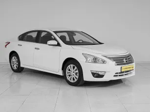 Nissan  3