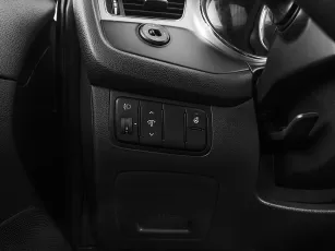 Kia  12