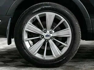 Ford  5