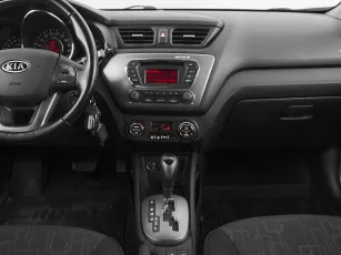 Kia  13