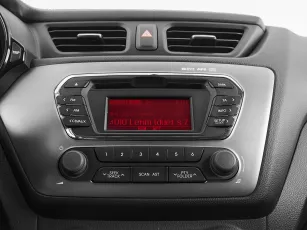 Kia  14