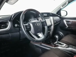 Toyota  7
