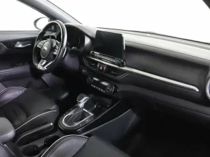 Kia  5