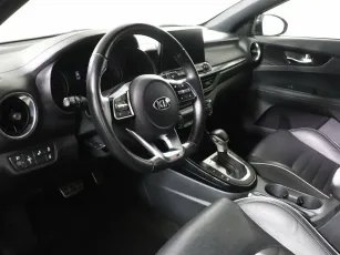 Kia  7