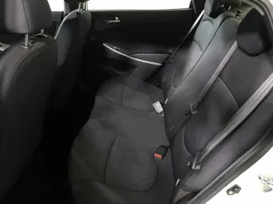 Hyundai  10