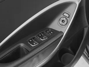 Hyundai  14