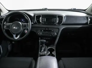 Kia  7