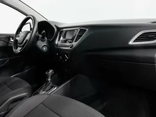 Hyundai  5