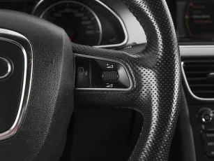 Audi  12