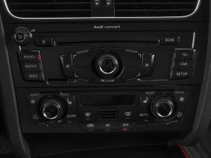 Audi  15