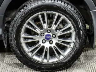Ford  7